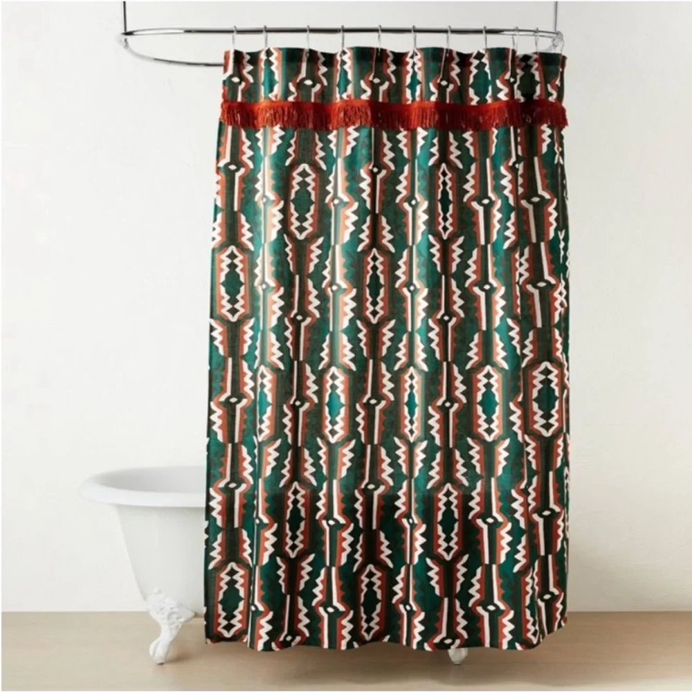 NWOT Opalhouse designed with Jungalow Profil Shower Curtain - Green Geometric